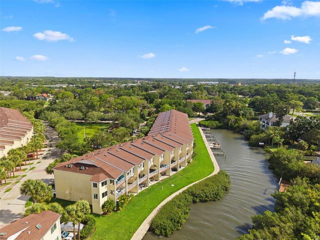 117 BRENT CIRCLE, Oldsmar, FL 34677