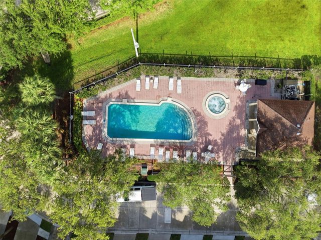 117 BRENT CIRCLE, Oldsmar, FL 34677