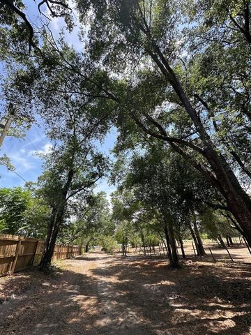 11000 KITTEN TRAIL, Hudson, FL 34669