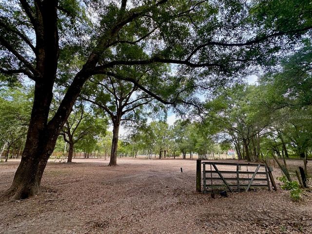 11000 KITTEN TRAIL, Hudson, FL 34669