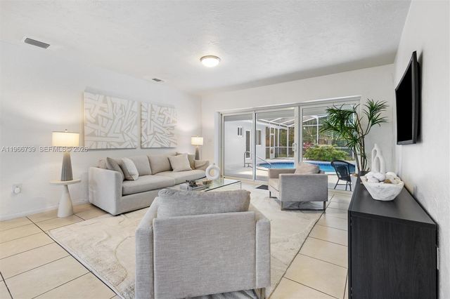 8260 SW 133 St, Pinecrest, FL 33156