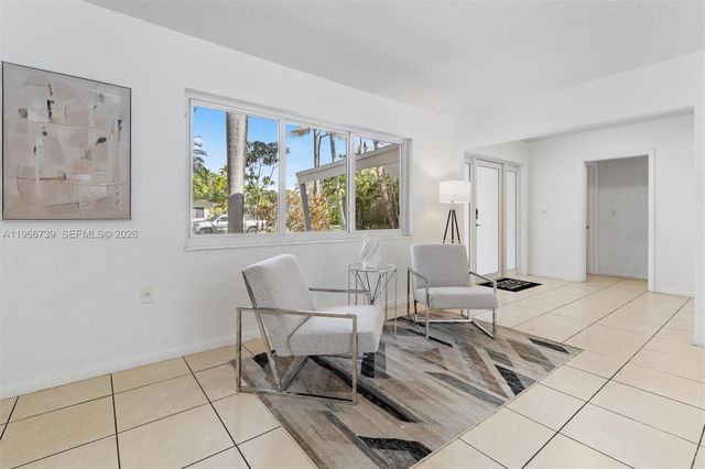 8260 SW 133 St, Pinecrest, FL 33156