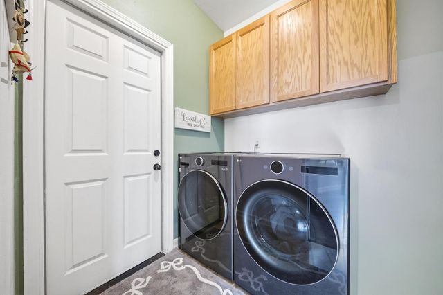1813 Redwood Ave, Atwater, CA 95301