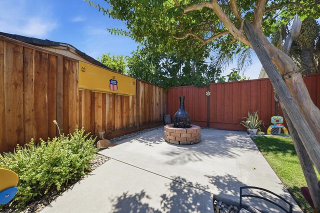 1813 Redwood Ave, Atwater, CA 95301
