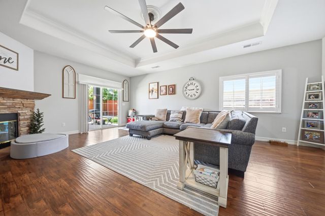 1813 Redwood Ave, Atwater, CA 95301