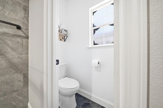 1813 Redwood Ave, Atwater, CA 95301
