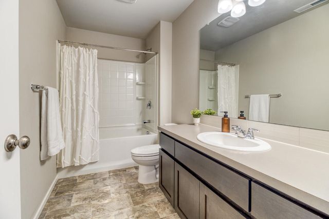 61593 SE Lorenzo Drive, Bend, OR 97702