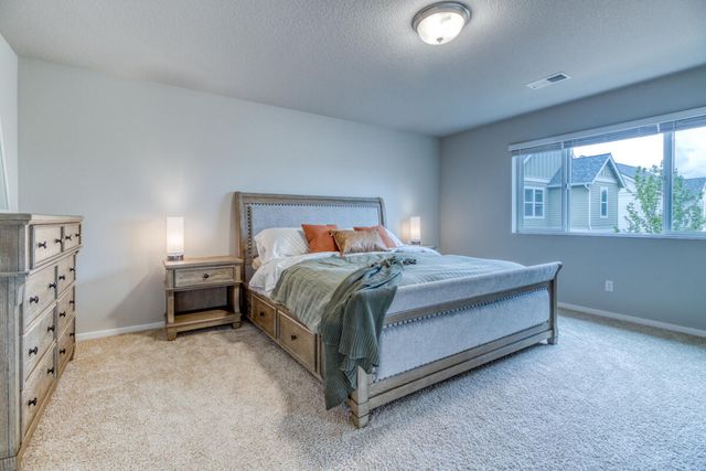 61593 SE Lorenzo Drive, Bend, OR 97702