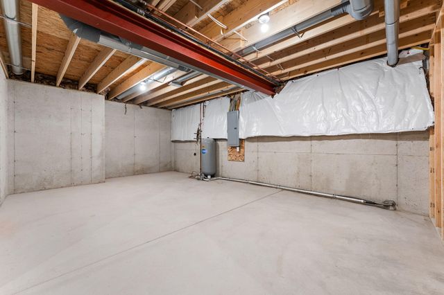 1504 Waverly Road, Porter, IN 46304