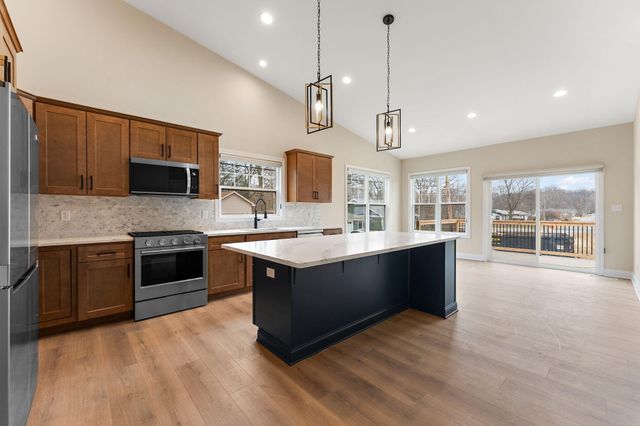 1504 Waverly Road, Porter, IN 46304