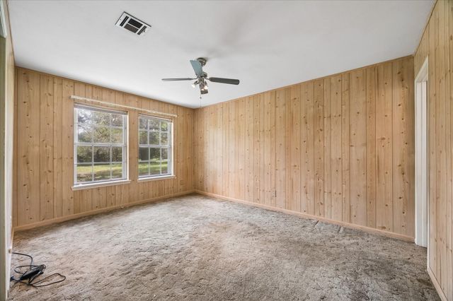 10032 Highway 105, Brenham, TX 77833