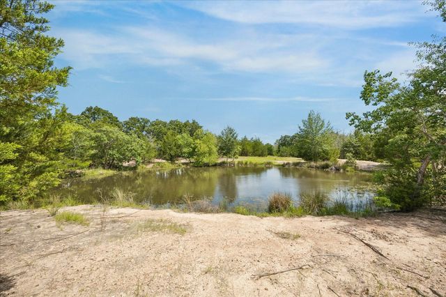 10032 Highway 105, Brenham, TX 77833