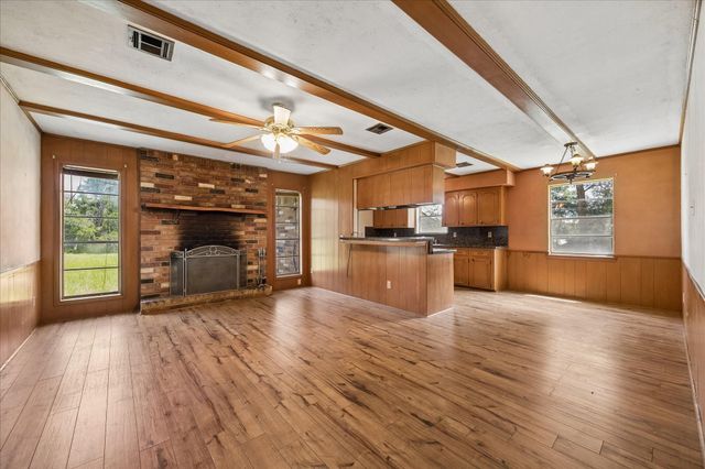 10032 Highway 105, Brenham, TX 77833