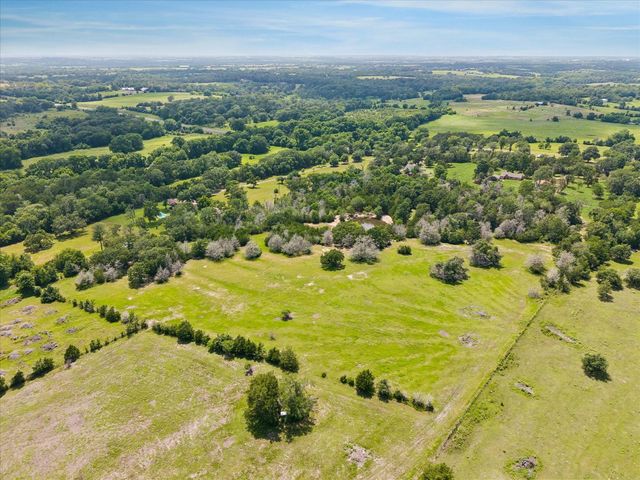 10032 Highway 105, Brenham, TX 77833