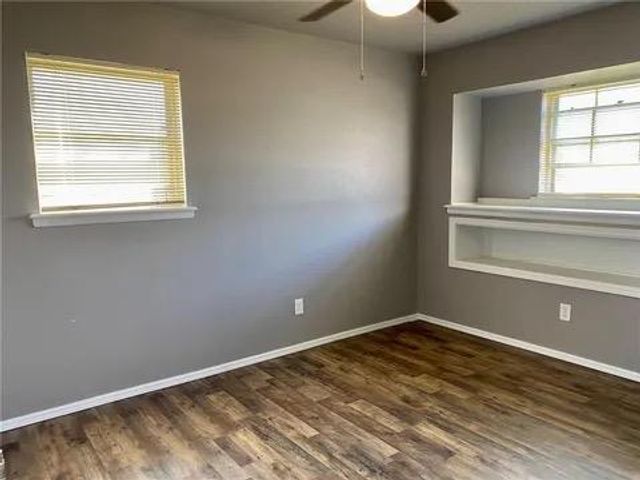 1810 Bellaire Drive, Moore, OK 73160