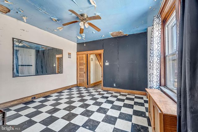 1514 NEWPORT ST, Camden, NJ 08104