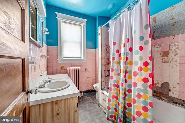 1514 NEWPORT ST, Camden, NJ 08104