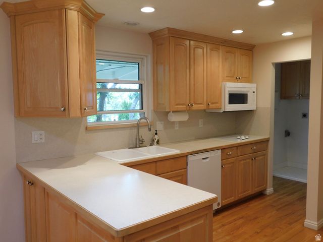 2148 S CAROLYN WAY, Bountiful, UT 84010