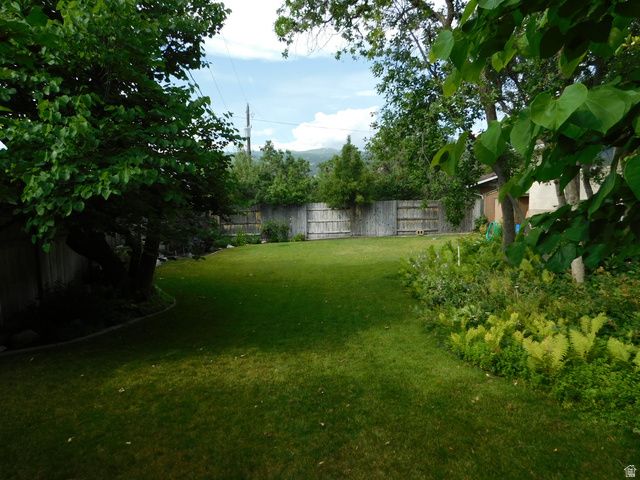 2148 S CAROLYN WAY, Bountiful, UT 84010