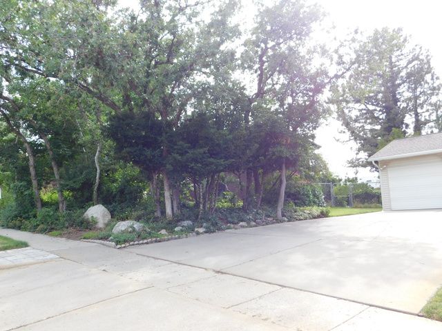 2148 S CAROLYN WAY, Bountiful, UT 84010
