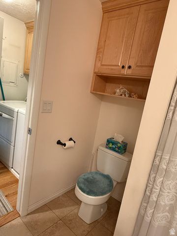2148 S CAROLYN WAY, Bountiful, UT 84010