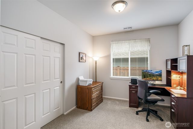 915 Alphine View Drive, Mount Vernon, WA 98274