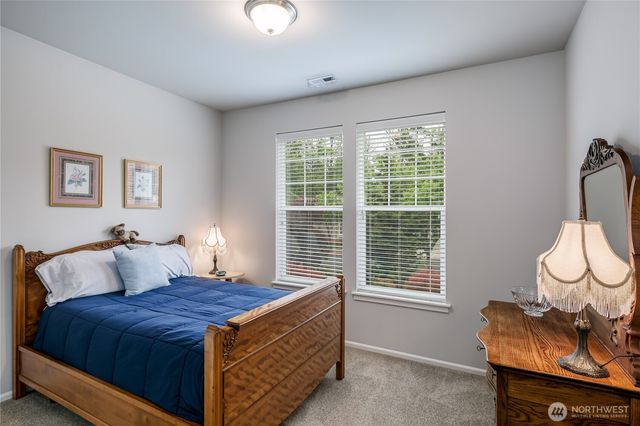 915 Alphine View Drive, Mount Vernon, WA 98274