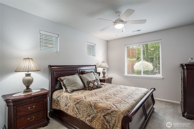 915 Alphine View Drive, Mount Vernon, WA 98274