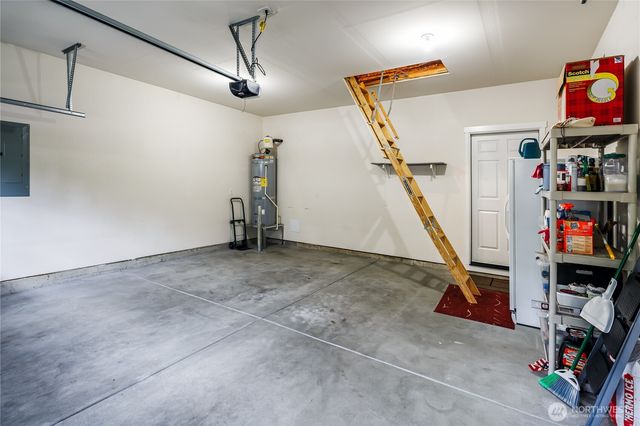 915 Alphine View Drive, Mount Vernon, WA 98274