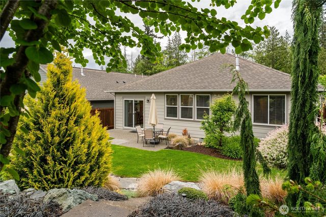 915 Alphine View Drive, Mount Vernon, WA 98274