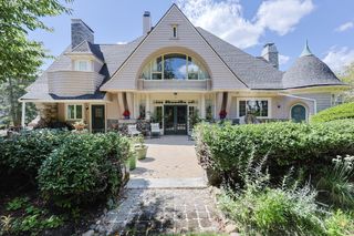 12 Jasper Ln 12, Randolph, MA 02368