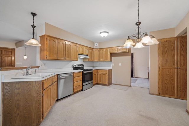 6057 Thornapple DRIVE, Greendale, WI 53129