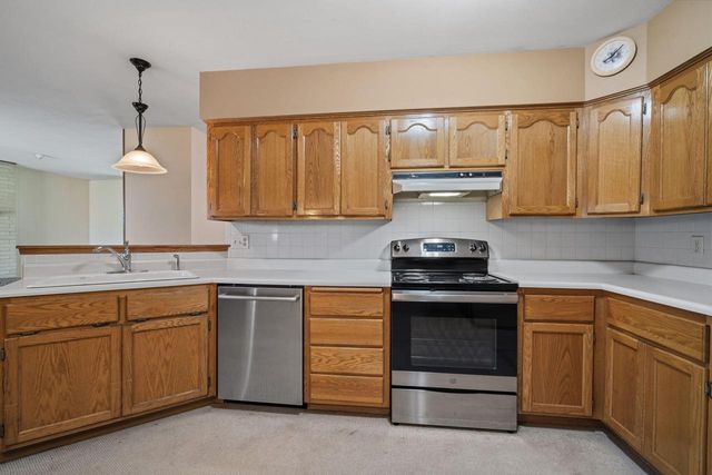 6057 Thornapple DRIVE, Greendale, WI 53129