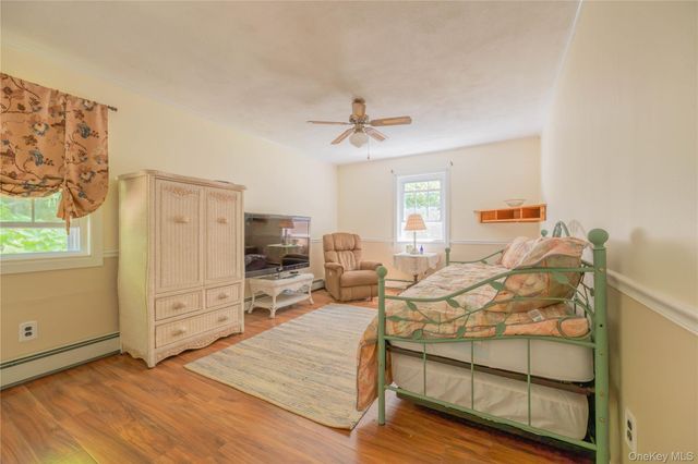 5 Cedar Grove Terrace, Middle Island, NY 11953