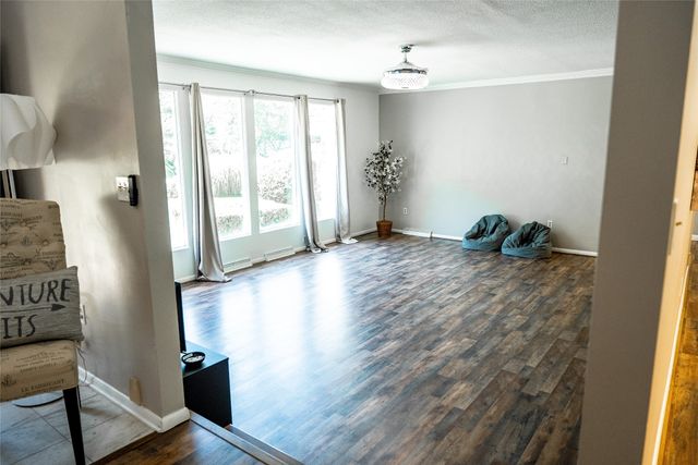 3707 GUILFORD Drive, Erie, PA 16506