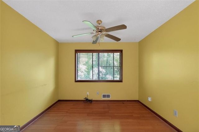 636 Cofield Drive, Hapeville, GA 30354