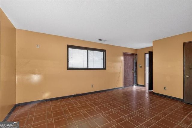 636 Cofield Drive, Hapeville, GA 30354