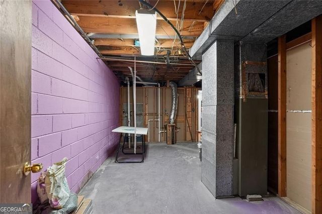 636 Cofield Drive, Hapeville, GA 30354