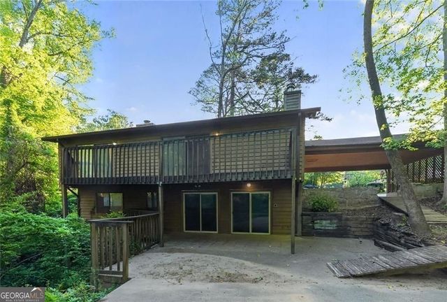 636 Cofield Drive, Hapeville, GA 30354