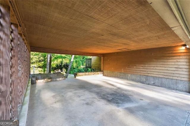 636 Cofield Drive, Hapeville, GA 30354