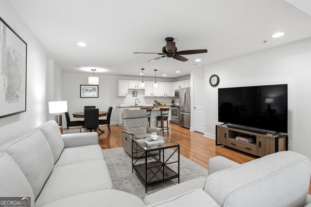 1303 Madison Lane SE, Smyrna, GA 30080