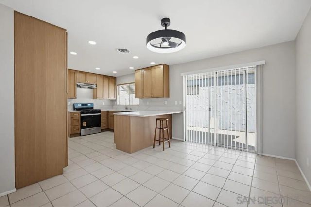 351 Gardenia Cir, Hemet, CA 92543