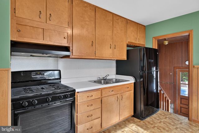 149 CEDAR AVE, Westville, NJ 08093
