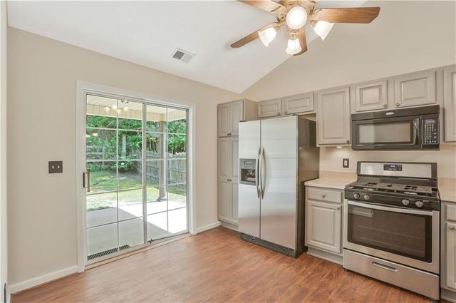 328 White Oak Way, Canton, GA 30114