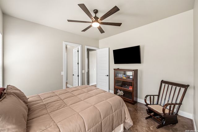 104 Juniper Ln, Boerne, TX 78006