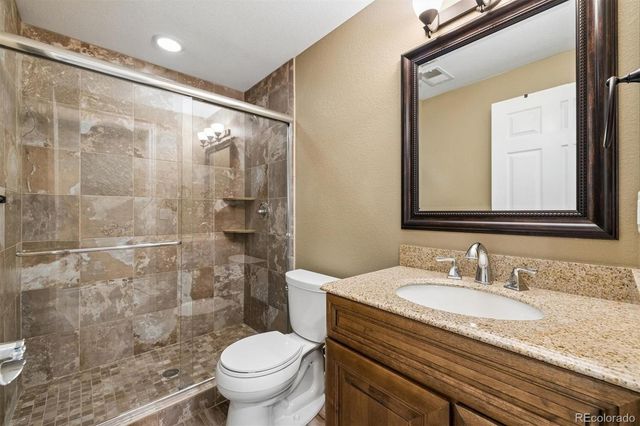 10978 Bluegate Way, Littleton, CO 80130