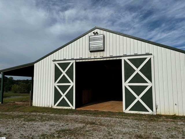 4941 Jug Factory Road, Campobello, SC 29322