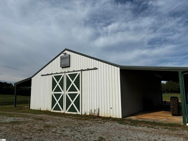 4941 Jug Factory Road, Campobello, SC 29322