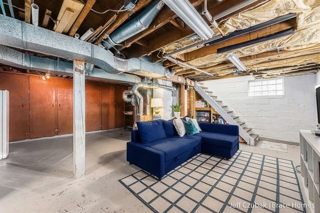 612 Deming Street, Grand Rapids, MI 49507