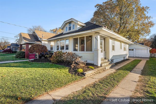 612 Deming Street, Grand Rapids, MI 49507